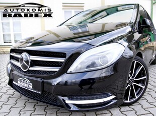 Mercedes Klasa B W246 Sports Tourer 180 BlueEFFICIENCY 122KM 2013