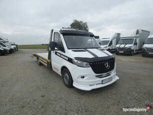 Mercedes Sprinter sprinter auto laweta pomoc drogowa 3.0 190 KM