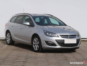 Opel Astra 1.6 CDTI