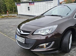 Opel Astra 2014 R 1.6 CDTI Sports Tourer Energy