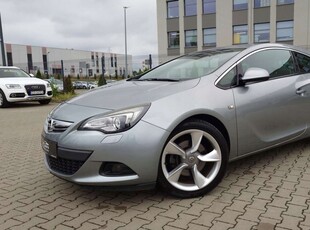 Opel Astra J Hatchback 5d 1.4 Turbo ECOTEC 120KM 2011