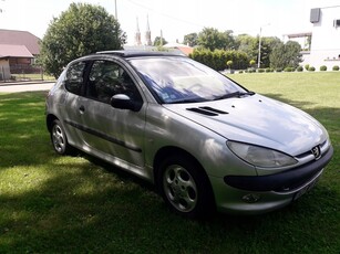 Peugeot 206 2003