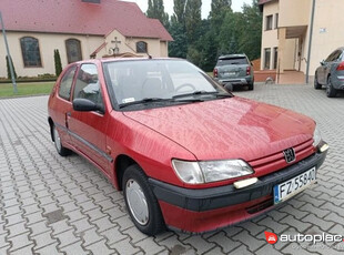 Peugeot 306