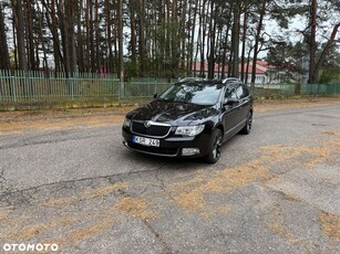 Skoda Superb Combi 3.6 V6 4x4 DSG Ambition