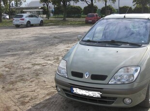 sprzedam renault scenic - klimatyzacja -wspomaganie kierownicy