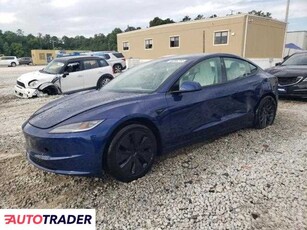 Tesla Model 3 benzyna 2024r. (ELLENWOOD)