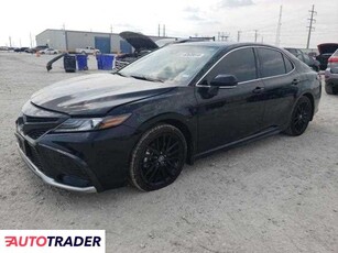 Toyota Camry 2.0 hybrydowy 2023r. (HASLET)