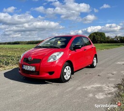 Toyota Yaris II 1.0 benzyna stan bardzo dobry