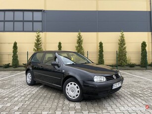 Volkswagen Golf 4