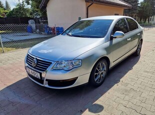 Volkswagen Passat B6 Sedan 1.6 FSI 116KM 2005