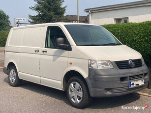 Volkswagen T5 z 2006 roku 1.9 TDI raty na telefon zamiana transport