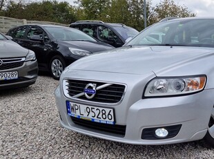 Volvo V50 1.6 D2 115KM 2011