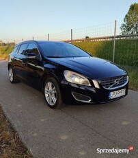 Volvo V60 1,6 D2 LIFT FULL OPCJA