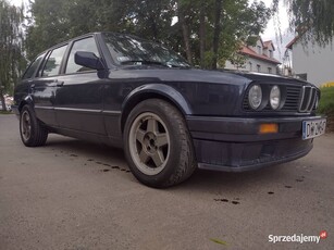 BMW 316i touring e30