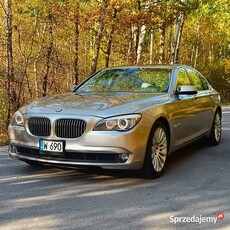 BMW 750i F01 2009 Bezwypadkowy