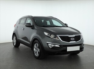 Kia Sportage III , Klimatronic, Tempomat, Parktronic, Dach panoramiczny