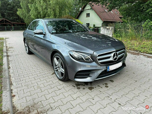 Mercedes E 220 E220d 2.0 194KM AMG-Pakiet MultibeamLed*Skóra*Navi*Kamera36…