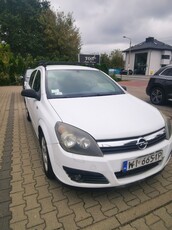 Opel Astra H wyposażenie Enjoy