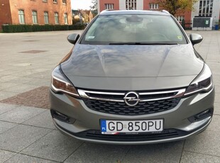 Opel Astra V 1.4 Turbo 150KM Sports Tourer