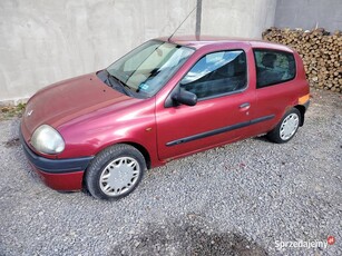 Renault Clio 1.2 8v 2000r