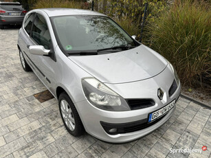 Renault Clio BEZWYPADKOWE !!! Niski oryginalny przebieg - BARDZO ZADBANE .…