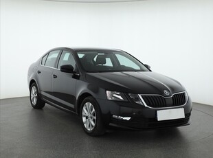 Skoda Octavia III , Salon Polska, Serwis ASO, Klimatronic, Tempomat, Parktronic