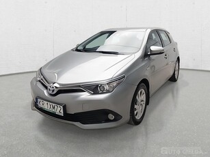 TOYOTA AURIS hatchback