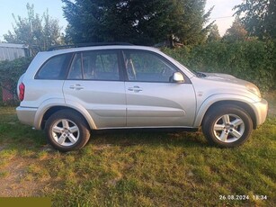 Toyota RAV 4 II 2.0 D-4D 4x4 116KM Pierwszy właściciel w Polsce