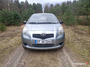 Toyota Yaris II 1.0 Benzyna Klimatyzacja z Niemiec