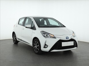 Toyota Yaris III , Salon Polska, Automat, VAT 23%, Klimatronic, Tempomat