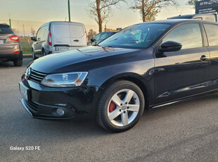 Volkswagen Jetta 1.6TDI 105KM Igła po Serwisie A6 (2010-)