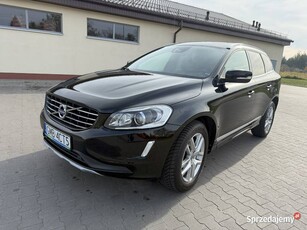 Volvo XC60 INSCRiPTiON 190 KM, salon Polska