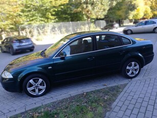 Vw Passat Fl sedan r2002. poj 1.9tdi. 130k. ,Długo Opłaty..