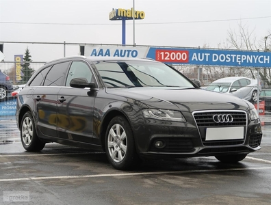 Audi A4 IV (B8) , Klimatronic, Tempomat, Parktronic, Podgrzewane siedzienia