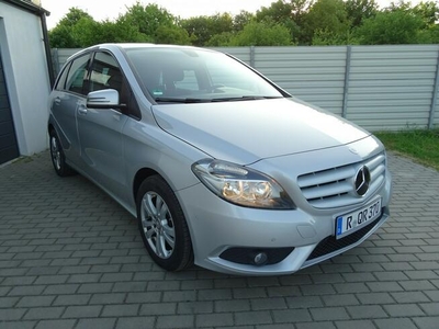 Mercedes B 180 1.6 122KM 1 właściciel BEZWYPADEK zadbany BDB STAN zarejestrowany