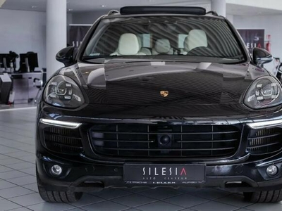 Porsche Cayenne 4.2 V8 SALON PL Bezwypadkowy Full Radar ACC Bose Pneumatmatyka VAT23%