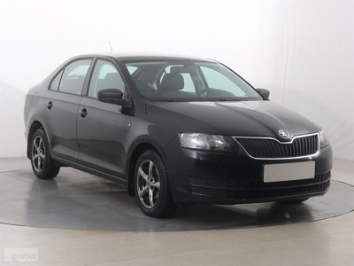 Skoda Rapid , Salon Polska, Serwis ASO