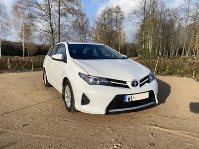 Toyota Auris II Bezwypadkowa,Kupiona w salon Toyoty, Serwisowana ASO, Niezawodna