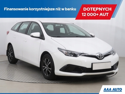 Toyota Auris II Touring Sports Facelifting 1.6 Valvematic 132KM 2016