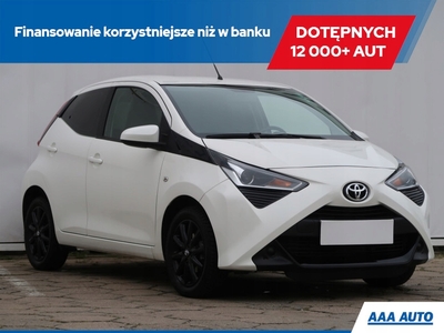 Toyota Aygo II Hatchback 3d Facelifting 1.0 VVT-i 72KM 2020