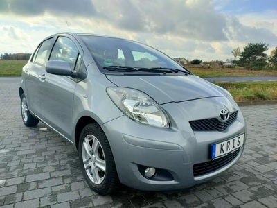 Toyota Yaris 1,3 benzyna Pierwszy Wł, Klima, z DE