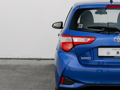 Toyota Yaris 1.5 Premium KLIMA El. szyby Asystent pasa ruchu Salon PL VAT 23%