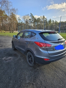 Hyundai ix35 Sprzedam samochód marki Hyundai ix 35 SUV