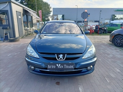 Peugeot 607