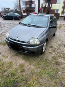 Renault Clio 2 1,2 benzyna 2001r