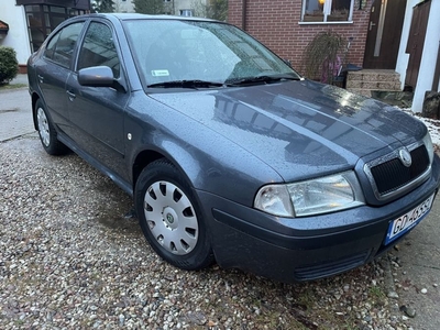 Skoda octavia 1.6 gaz , salon Polska bdb stan