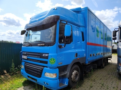 Syndyk sprzeda samochód ciężarowy DAF CF 85460