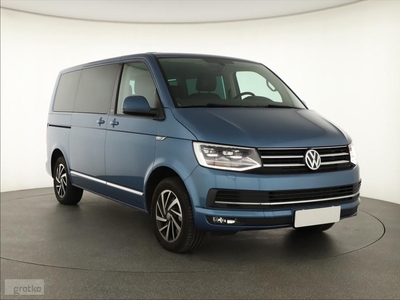 Volkswagen Caravelle , L1H1, 7 Miejsc