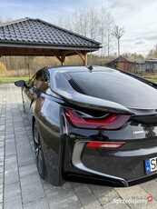 BMW i8 bezwypadkowe bogata wersja doskonały stan