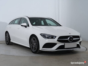 Mercedes CLA 200